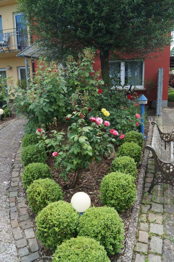 Ferienhaus Schloss-Garten Kapellen-Drusweiler Extérieur photo